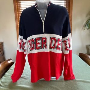 Tommy sweater